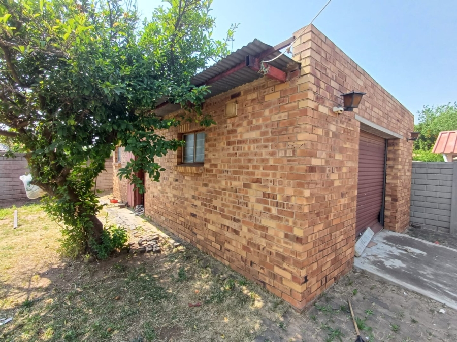 3 Bedroom Property for Sale in Randlespark North West